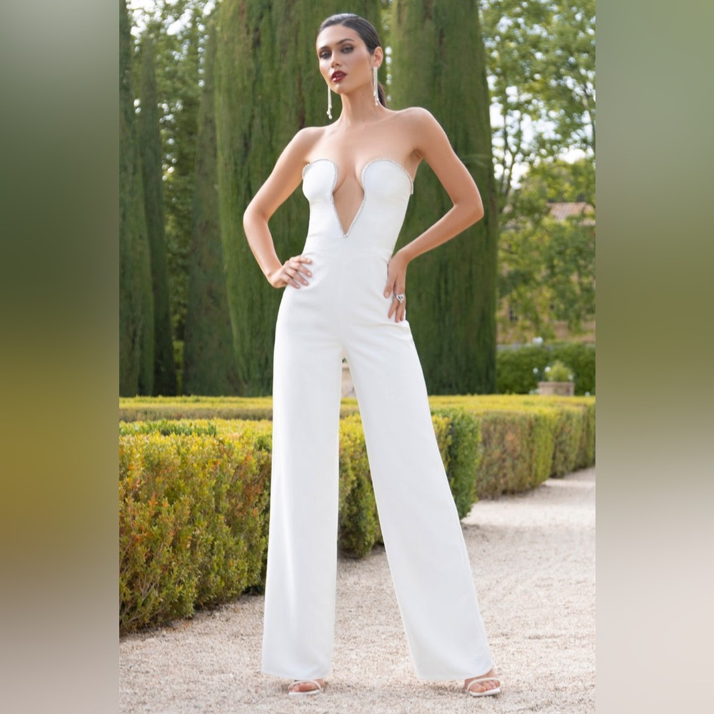 WHITE EXTREME PLUNGE CUT OUT WIDE LEG JUMPSUIT